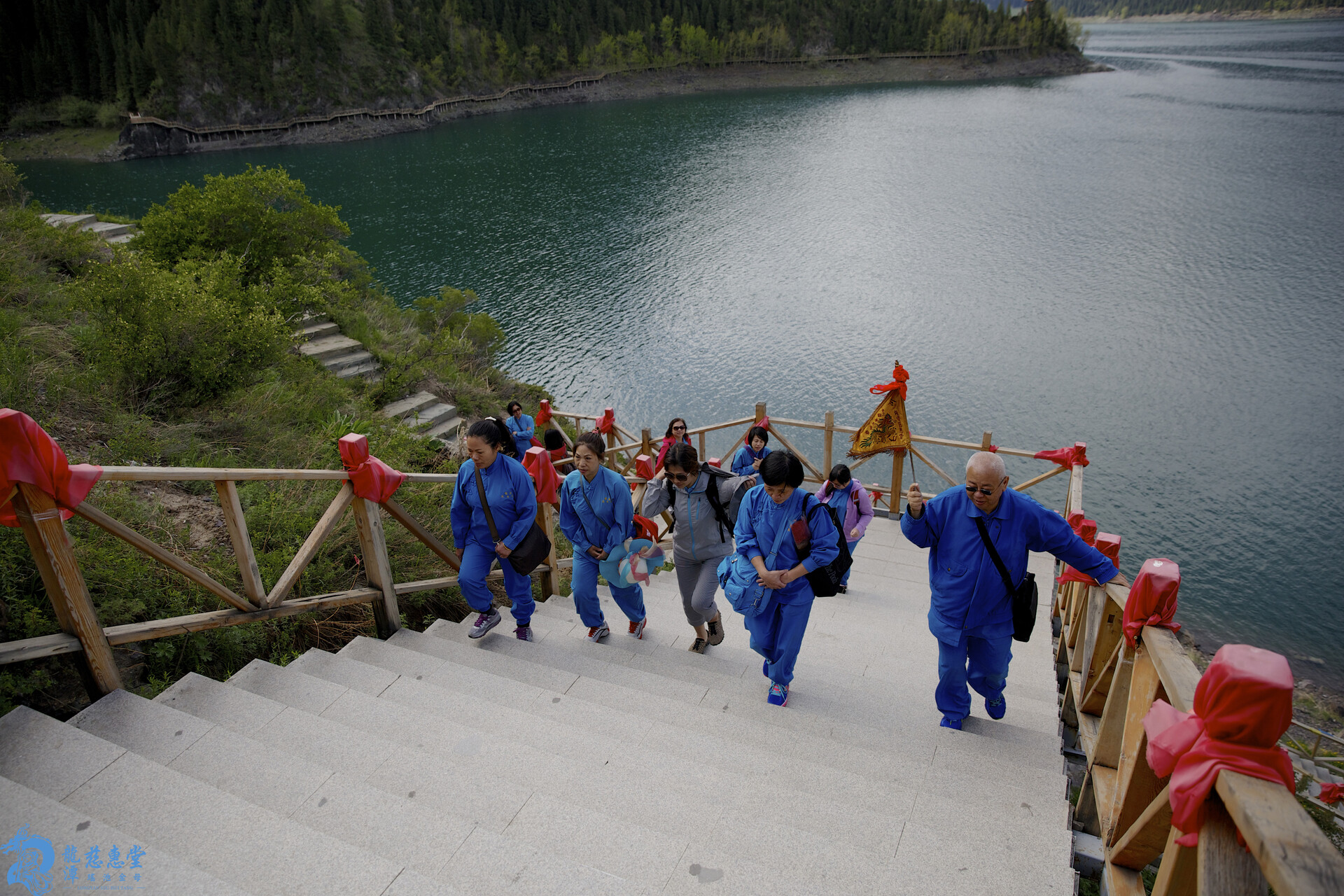 攀登天階，尋訪西王母的祝福